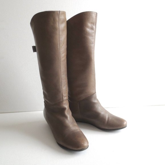 Steve Madden Tall Tan Knee High Flat Riding Boots - Picture 1 of 13